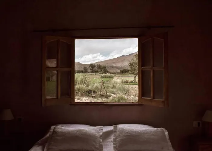Ruphay: Cabana Equipada Con Vista A Los Cerros En El Campo